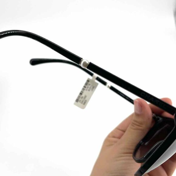 Chanel Luxury - Sunglasses - Picture 7 of 7